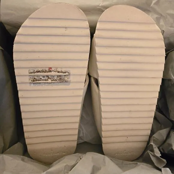 ALLSAINTS Saki Sandal in Chalk White EUC Size 8