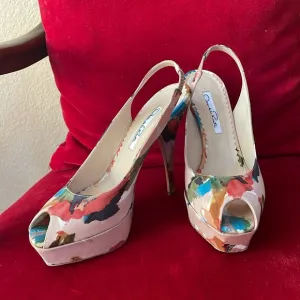 Almost new Oscar Dela Renta Floral fabric heels