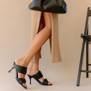 Alohas Twist strap heels Black Size 36