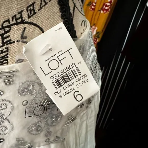 Ann Taylor loft NWT Elegant White Maxi Skirt 100%Cotton with built in slip