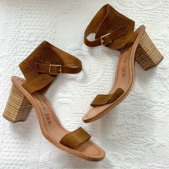 Anthropologie Howsty Celia Leather Heeled Sandal 37