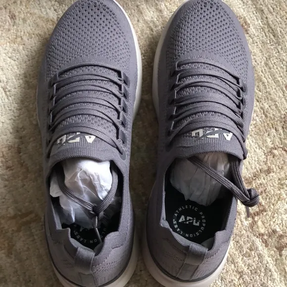 APL TechLoom Breeze Sneakers DARK GREY 10/41
