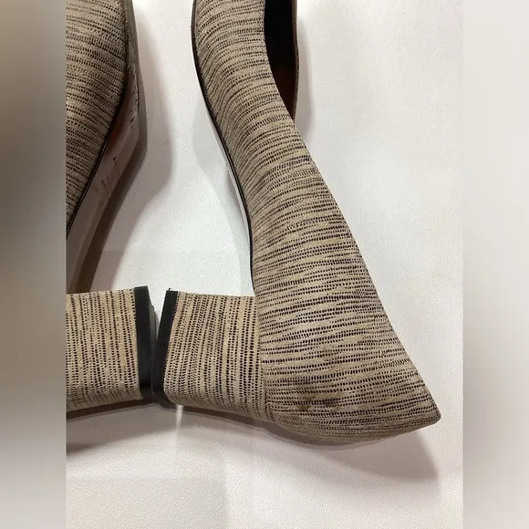 Aquatalia Phoebe Nubuck Suede Striped Tan Brown Block Heels Size 9.5