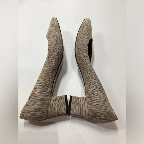 Aquatalia Phoebe Nubuck Suede Striped Tan Brown Block Heels Size 9.5