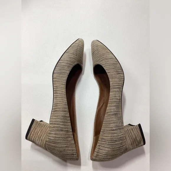 Aquatalia Phoebe Nubuck Suede Striped Tan Brown Block Heels Size 9.5