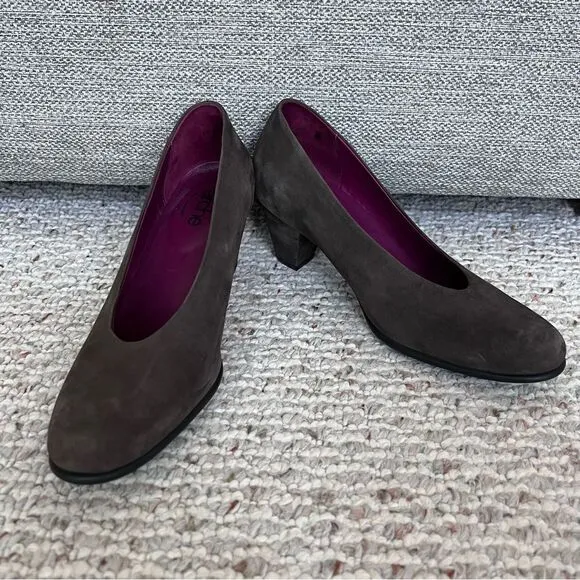 ARCHE LN Suede Nubuck Leather Block Heels