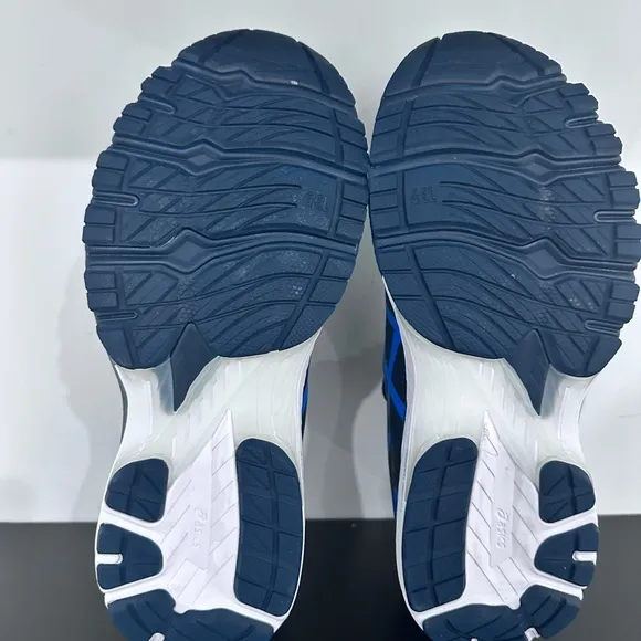 ASICS GT-2000 9 RUNNING SHOES  FRENCH BLUE/ELECTRIC BLUE SIZE: 8 MENS