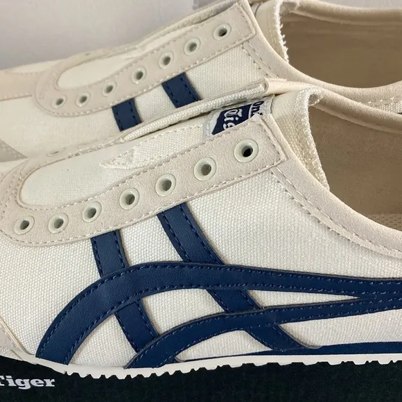 Asics Onitsuka Tiger Mexico 66 Slip-on Canvas Sneakers
