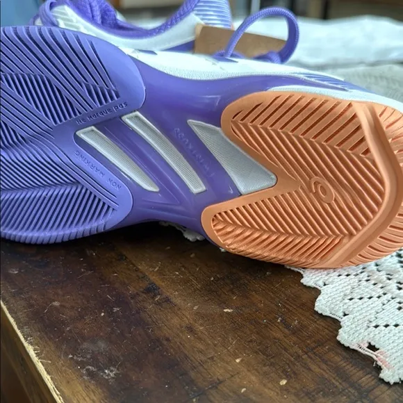 ASICS Purple and White Athletic Shoes for Performance