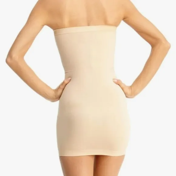 Assets Red Hot Label by Spanx Strapless Control Slip Shaper