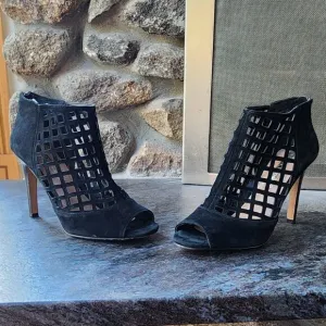 Audrey Brooke “Marseille” Black Suede Open Toe Gladiator Heels Bootie Size 8.5M