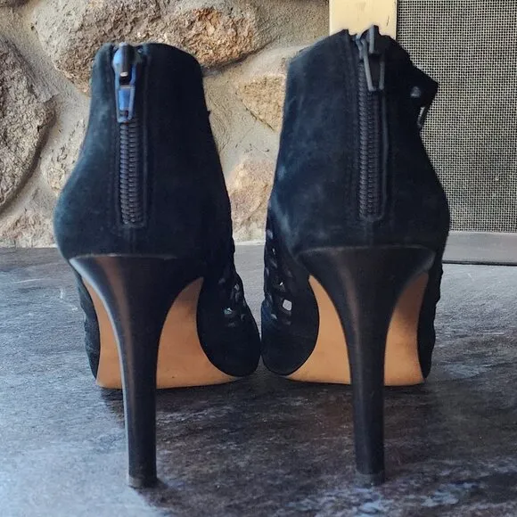 Audrey Brooke “Marseille” Black Suede Open Toe Gladiator Heels Bootie Size 8.5M