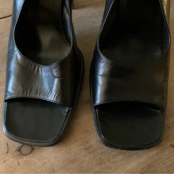 Authentic Gucci black leather sling back black heels, 7 1/2 ￼