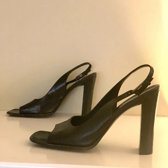 Authentic Gucci black leather sling back black heels, 7 1/2 ￼