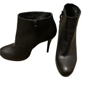 Authentic Stuart Weitzman Heels