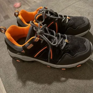 AUXDIQ Men's Hiking Shoes Size 7.5 Black Non-Slip Lightweight Trainers