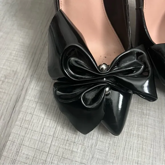 AVEC LES FILLES Charlotte Bow Patent Pumps Size 7