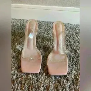 Azalea Wang heels transparent square toe ankle strap clear block heel size 7