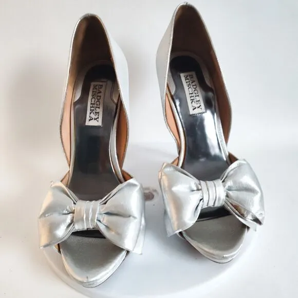 Badgely Mischka D'Orsay Formal Silver Leather Sole Open Toe Bow Heels 6.5 Pumps