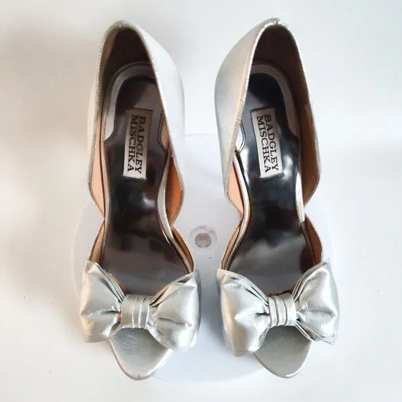 Badgely Mischka D'Orsay Formal Silver Leather Sole Open Toe Bow Heels 6.5 Pumps