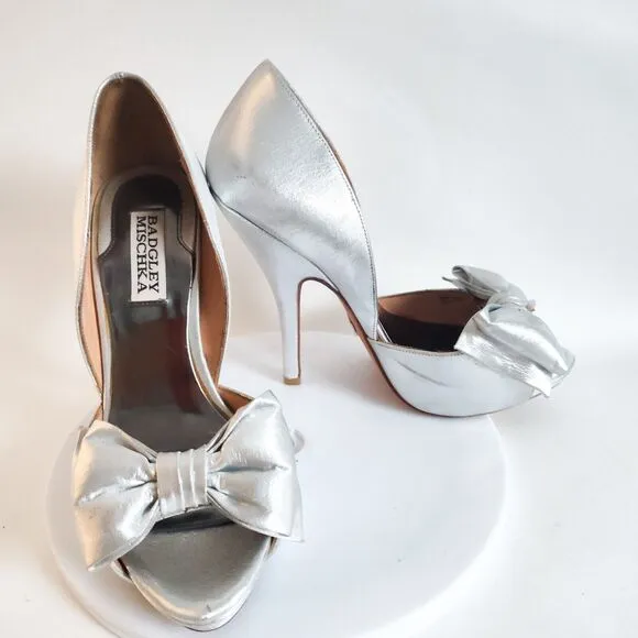 Badgely Mischka D'Orsay Formal Silver Leather Sole Open Toe Bow Heels 6.5 Pumps