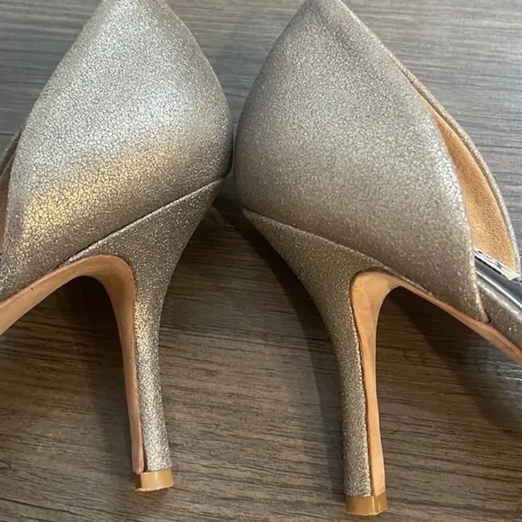 Badgely Mischka Embellished Metallic Heels