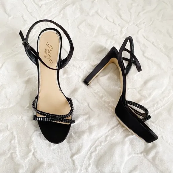 Badgley Mischka Gallant Platform Sandal Size 11 New