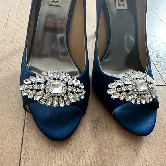 Badgley Mischka GOODIE satin open toe pump evening bridal Heels Navy 9M