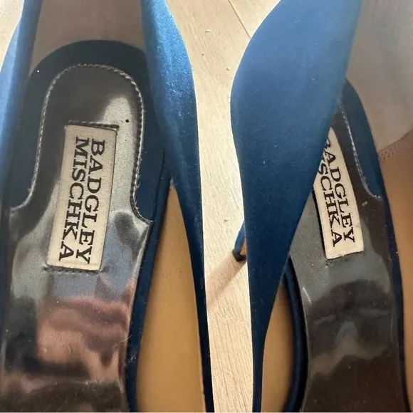 Badgley Mischka GOODIE satin open toe pump evening bridal Heels Navy 9M