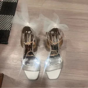Badgley Mischka Kim Mesh Bow Block Heels