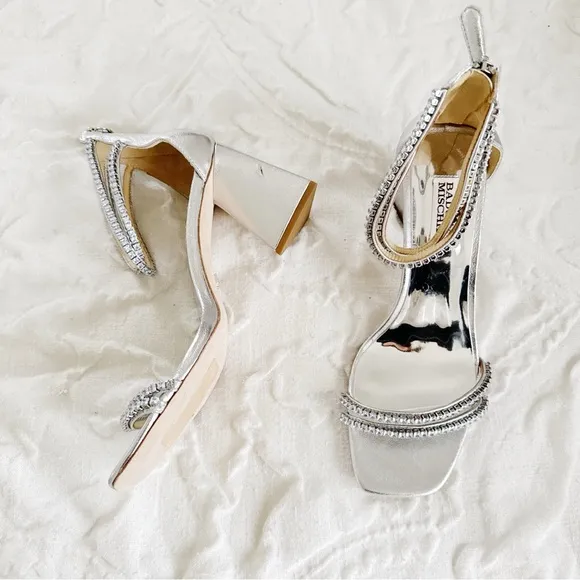 Badgley Mischka Lillie Crystal DualStrapped Block Heels Size 8.5 New