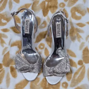 Badgley Mischka Silver Heels with High Thin Heel and Open-Toe Design