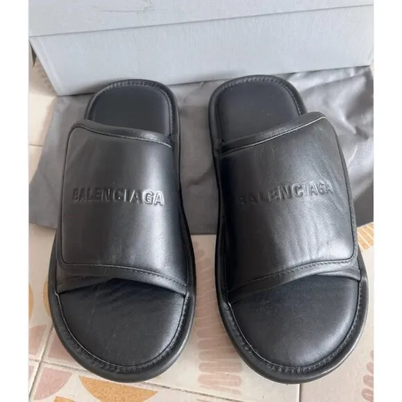 Balenciaga Home Leather /Velcrow Slides