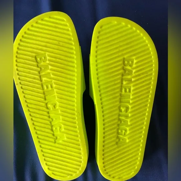 Balenciaga women 3D Pool Slides