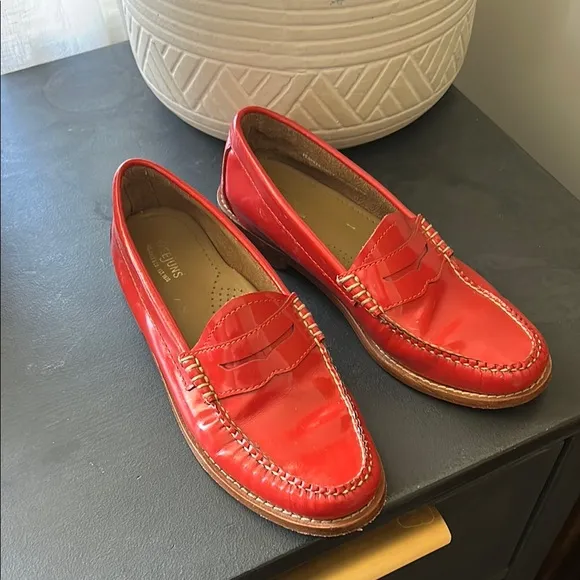 BASS Weejuns Patent Leather Lipstick Red Penny Loafer. Size 7