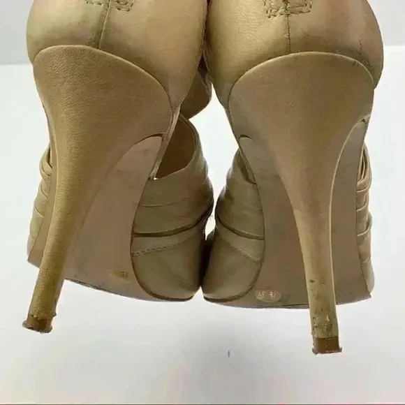 Bcbg Paris Womens caged open toe heels size 7 37 cream leather strappy party