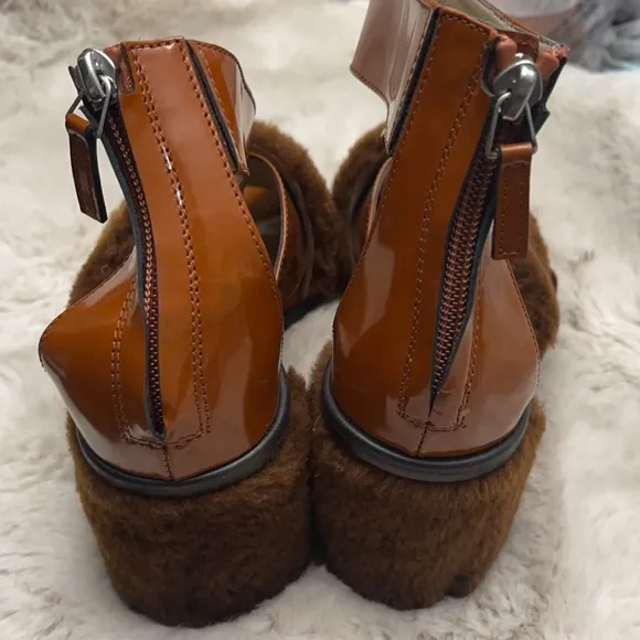 BCBGMAXAZARIA Faux Fur Heels Size 9