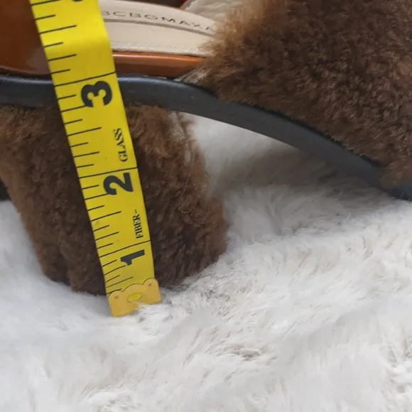 BCBGMAXAZARIA Faux Fur Heels Size 9