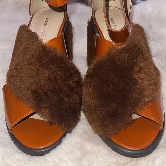 BCBGMAXAZARIA Faux Fur Heels Size 9