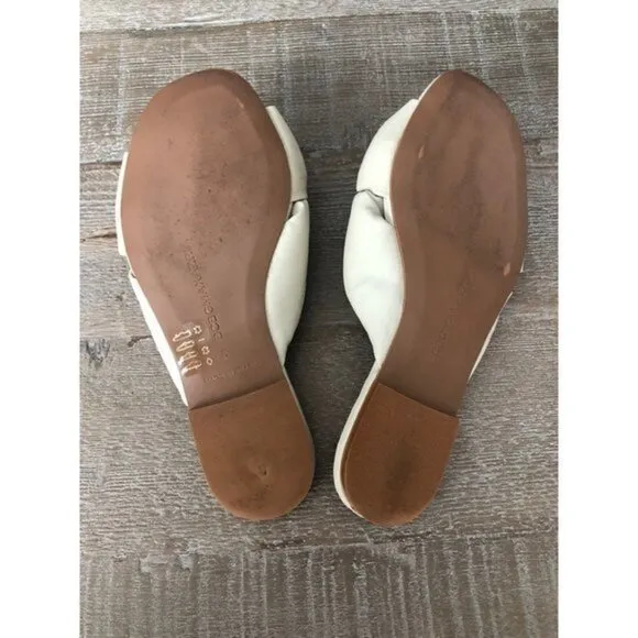 BCBGMAXAZRIA Women's Tinsley Knotted beige Leather Slides size 5