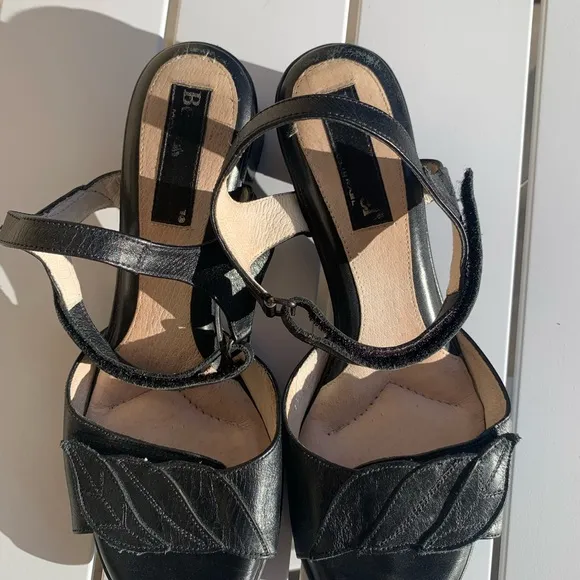 BeautiFeel black leather sandals size 5.5 ( European 36)
