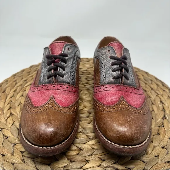 Bed Stu Lita Black and Rose Leather Wingtip Oxfords Size 6.5 Women's