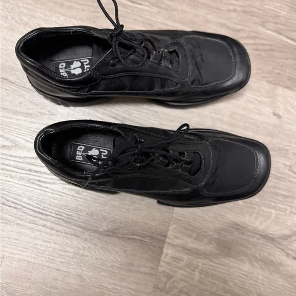 BED|STU Black Leather Oxfords Sleek Design