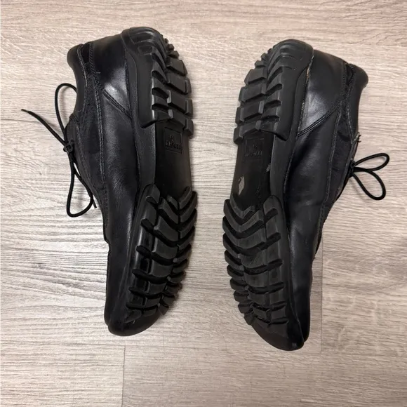 BED|STU Black Leather Oxfords Sleek Design