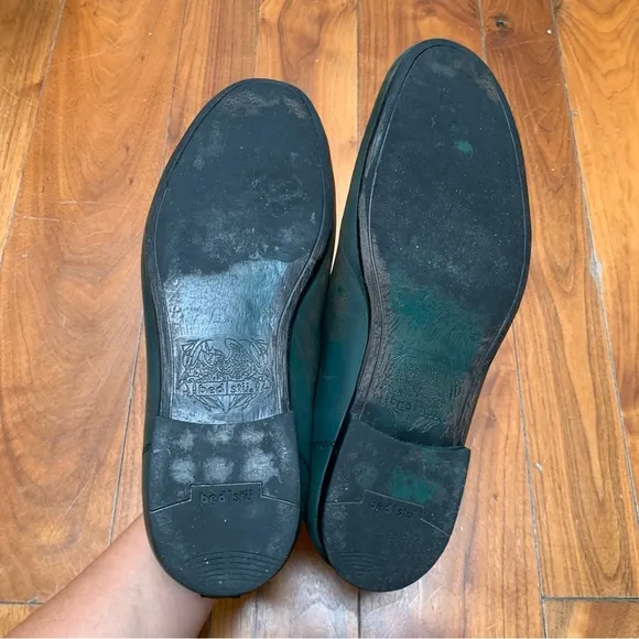 BedStu Green and Black Distressed Oxfords