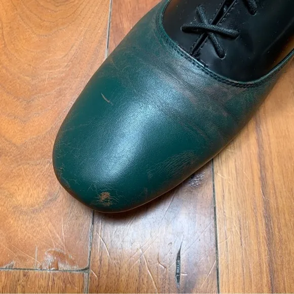 BedStu Green and Black Distressed Oxfords
