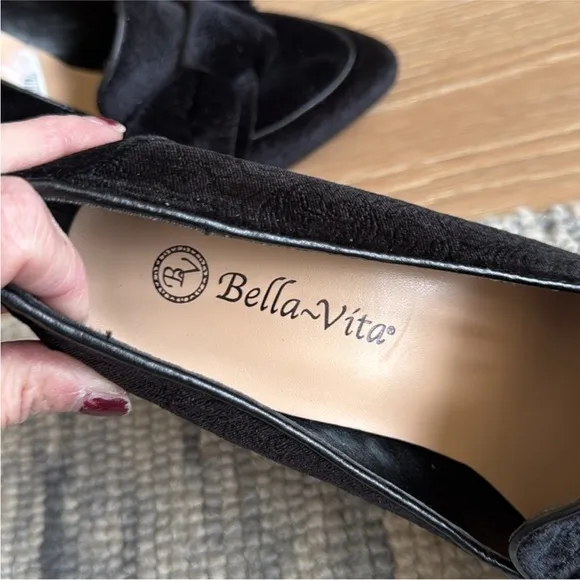 Bella Vita Black Block Heel Pumps with Bow