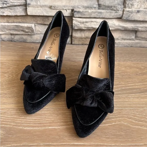 Bella Vita Black Block Heel Pumps with Bow