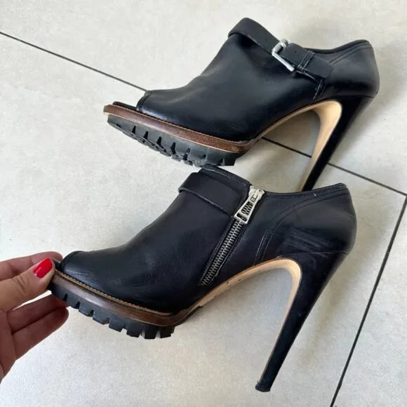 Belstaff England Women's Black Leather Peep Toe Shaftesbury Heels Size 40