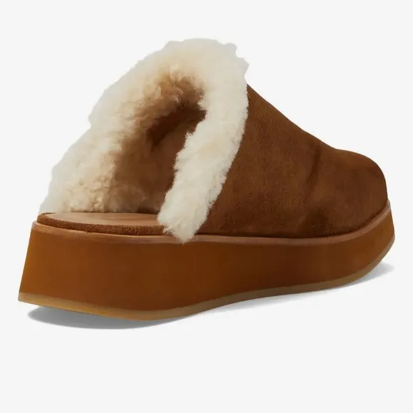 Bernardo Phoebe Platform Clogs